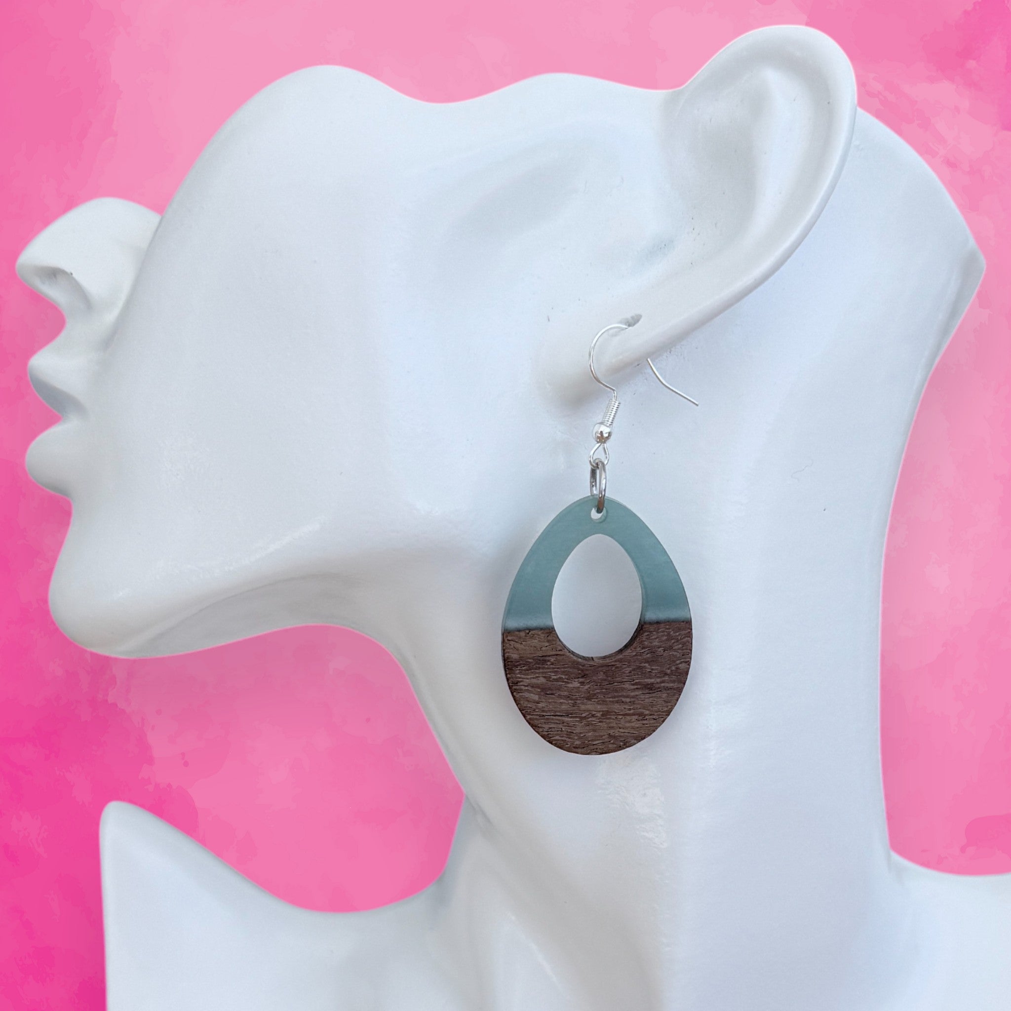 Round Teardrop Resin Earring