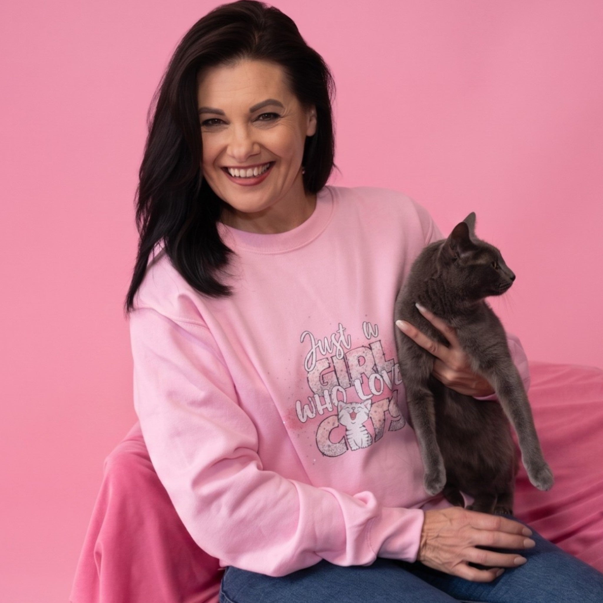 Just a Girl Who Loves Cats Sweatshirt